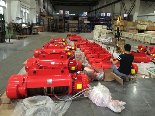 Light Duty Electric Wire Rope Hoist with Small Volume and High Working Performance CD1 Model 1T to 20T Capacity